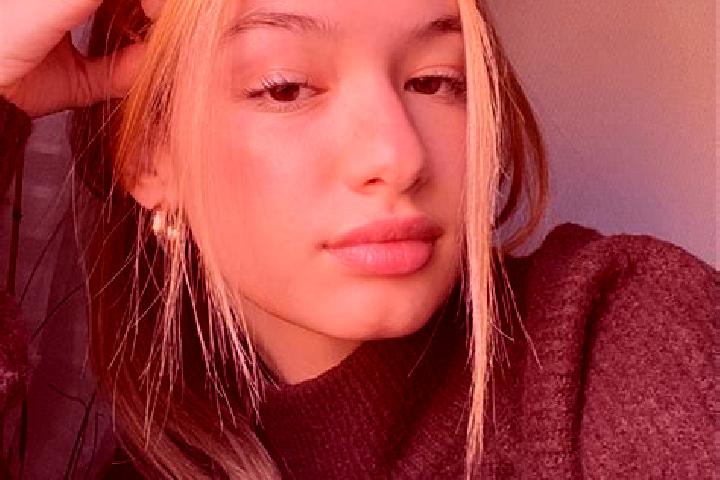 Sophia, 20, a blonde brown-eyed middle eastern companion based in Doumen. Offering Dinner Date, Striptease, CIM. Available for incall and outcall, overnight ...
