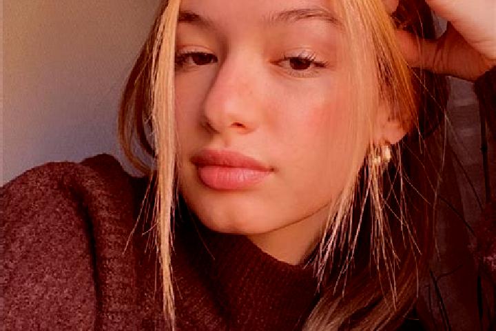 Sophia, 20, a blonde brown-eyed mixed companion based in Tenja. Offering Girlfriend Experience, Party Girl, Deep French Kissing. Available for incall and out...
