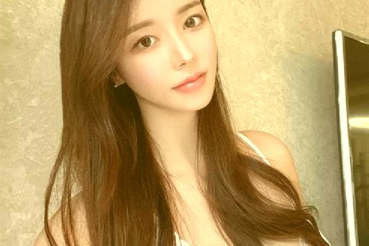 Sophia, 20 — Escort in Baituo, China