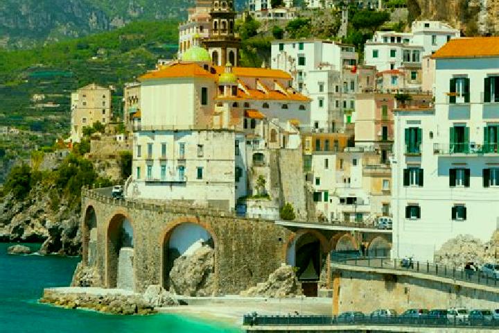 Sophia, 20 — Escort in Cerrione, Italy
