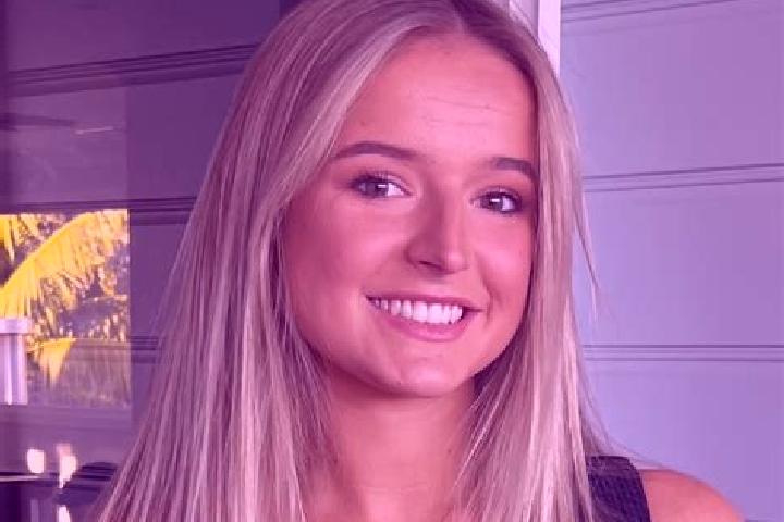 Sophia, 20 — Escort in O Connor, Australia