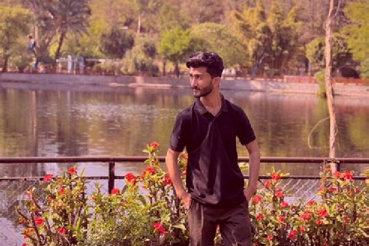 Sophia, 20 — Escort in Saidpur, Pakistan