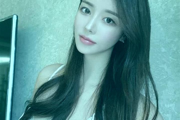 Sophia, 20 — Escort in Saridibek, Turkey