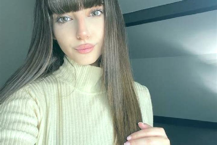 Sophia, 20 — Escort in Shadbad-e Olya, Iran