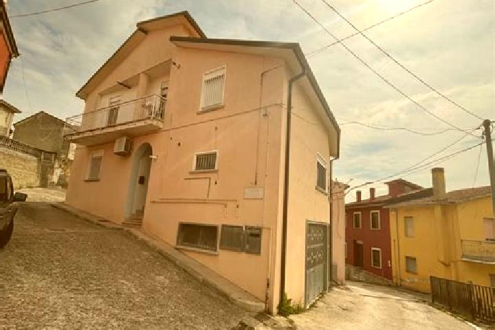 Sophia, 20 — Escort in Villanova del Battista, Italy