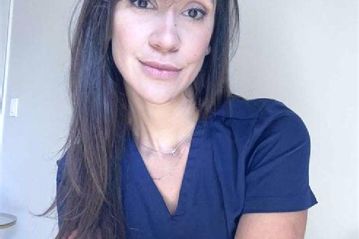 Sophia, 21, a chestnut blue-eyed caucasian companion based in San Pedro Ixhuatepec. Offering Massage, CIM, GFE, OWO. Available for incall and outcall, overni...
