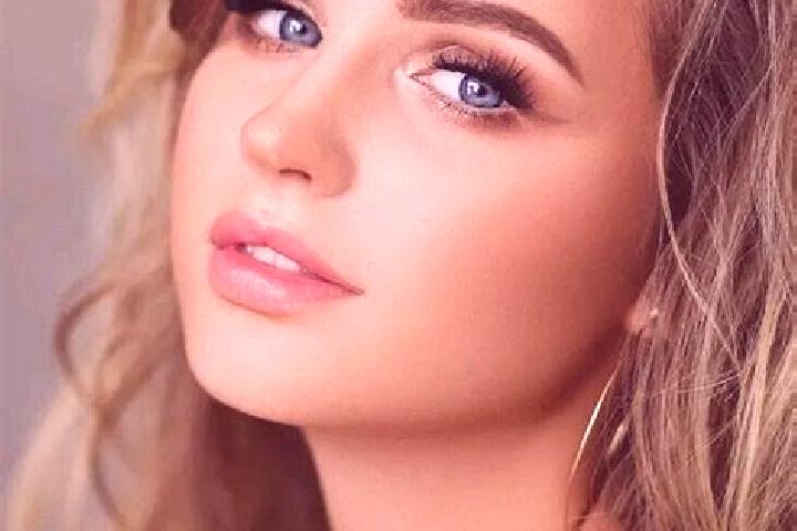 Sophia, 21, a dark blonde blue-eyed mediterranean companion based in Semiletka. Offering 69, Striptease, Dinner Date, Girlfriend Experience. Available for in...