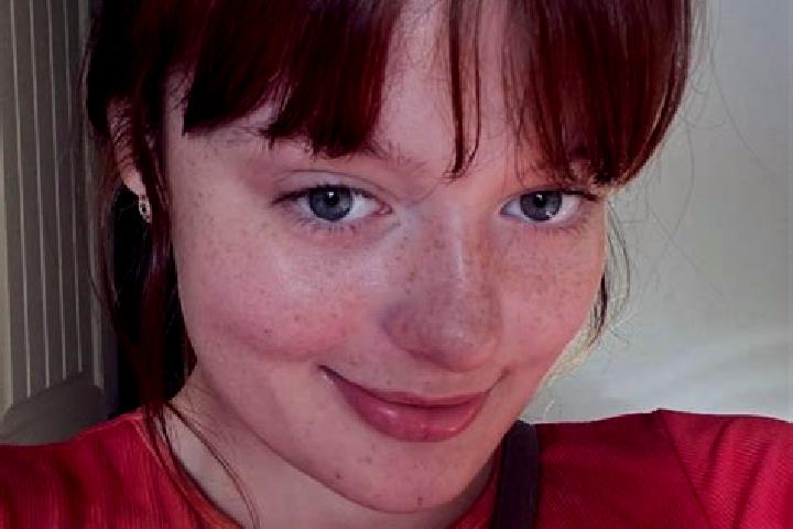 Sophia, 21, a red dark-eyed caribbean companion based in Carlino. Offering Erotic Massage, Roleplay, Couples. Available for incall and outcall, day and eveni...