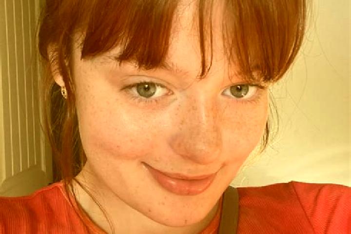 Sophia, 21, a red dark-eyed mixed companion based in Athikia. Offering Party Girl, A-Level, BDSM, GFE. Available for incall and outcall, day and evening dates.