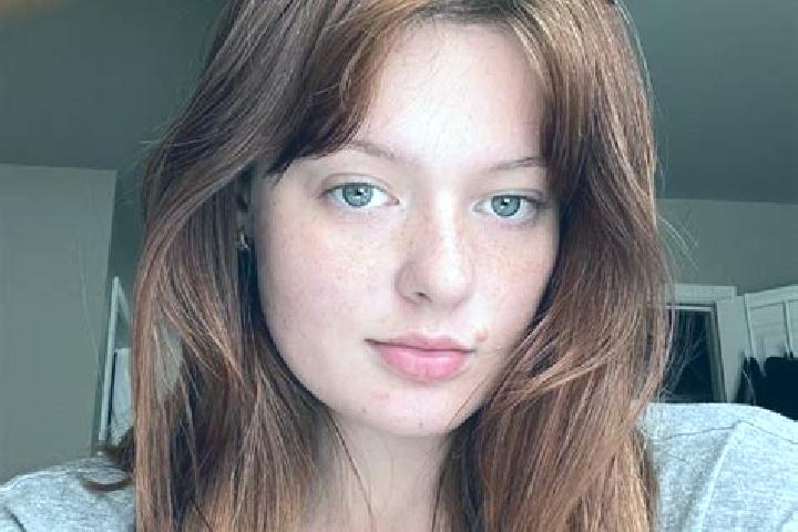 Sophia, 21, a red green-eyed mixed companion based in Brimingen. Offering 69, A-Level, Girlfriend Experience. Available for incall and outcall, day and eveni...