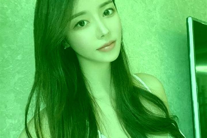 Sophia, 21 — Escort in Kuilehe, China