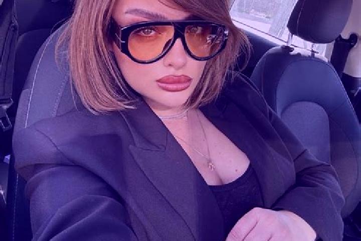 Sophia, 21 — Escort in Vakhrushev, Russia