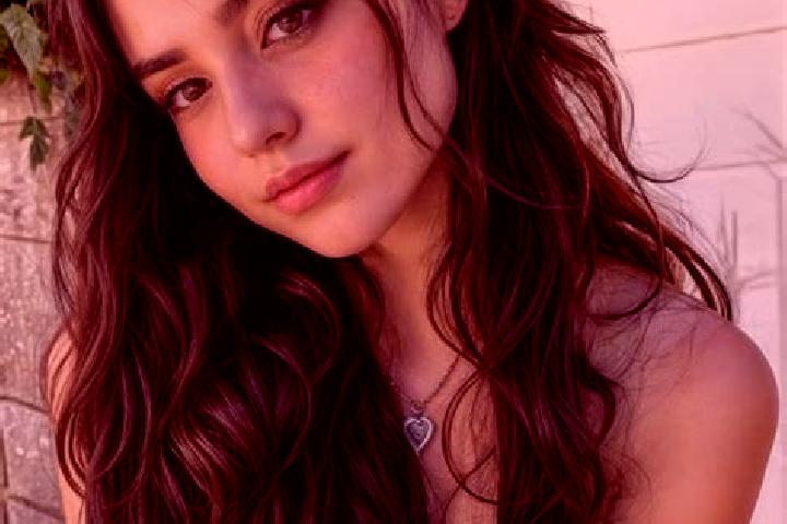 Sophia, 22, a auburn hazel-eyed latina companion based in Lukta. Offering Party Girl, Tantra, Couples, 69, Striptease. Available for incall and outcall, day ...