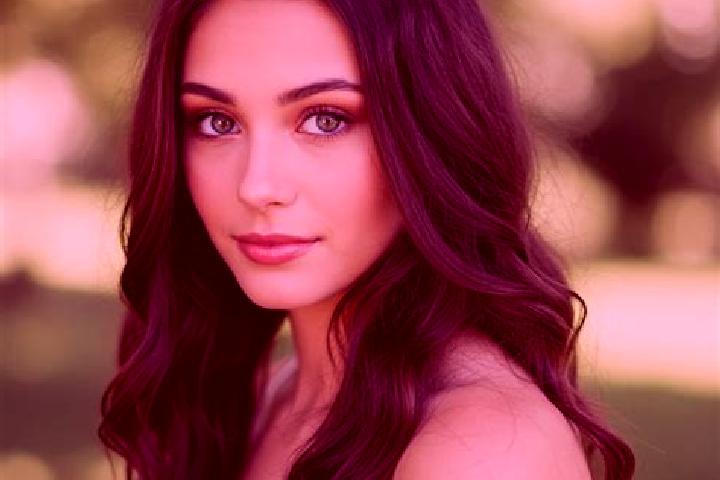 Sophia, 22, a black hazel-eyed mixed companion based in Maneglise. Offering Girlfriend Experience, A-Level, GFE, Erotic Massage. Available for incall and out...