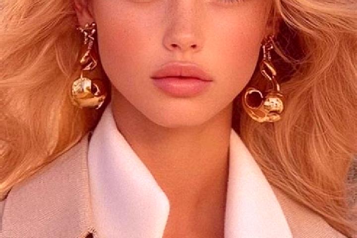 Sophia, 22, a blonde dark-eyed latina companion based in Ourone. Offering Domination, Deep French Kissing, CIM. Available for incall and outcall, overnight b...