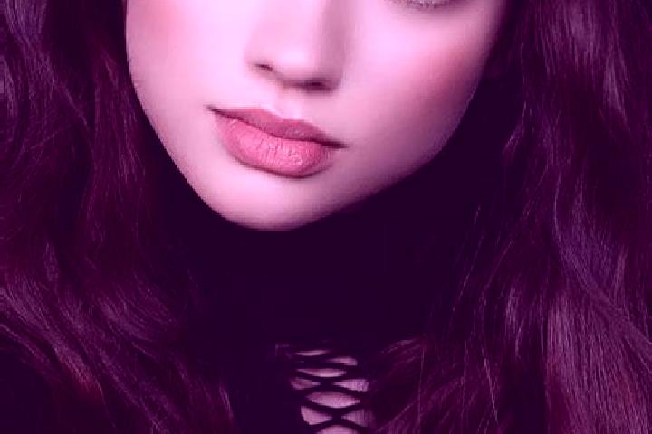 Sophia, 22, a brunette dark-eyed ebony companion based in Tiu. Offering Tantra, 69, Overnight, Erotic Massage, Striptease. Available for incall and outcall, ...