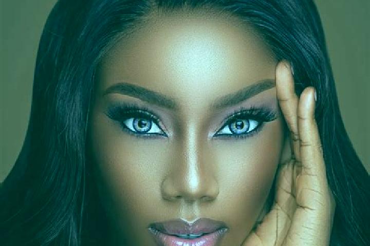 Sophia, 22, a chestnut blue-eyed ebony companion based in Zongzhai. Offering Couples, Duos, Domination. Available for incall and outcall, overnight bookings ...
