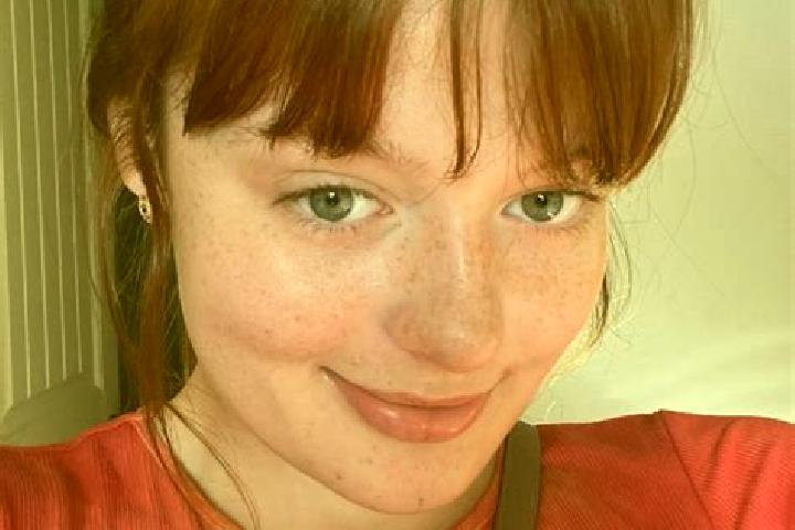 Sophia, 22, a red brown-eyed european companion based in Yigilca. Offering Dinner Date, Girlfriend Experience, Duos, BDSM. Available for incall and outcall, ...