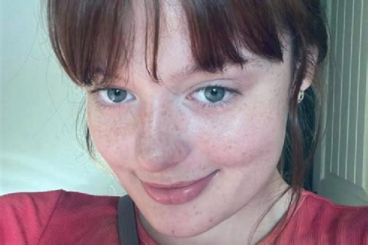 Sophia, 22, a red dark-eyed mixed companion based in Duddon. Offering Couples, BDSM, Girlfriend Experience. Available for incall and outcall, day and evening...