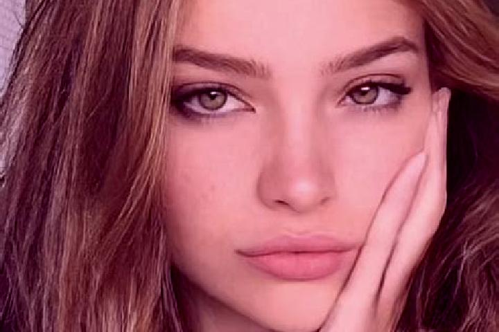 Sophia, 22, a red hazel-eyed latina companion based in Ninguno [CERESO]. Offering A-Level, Duos. Available for incall and outcall, overnight bookings available.