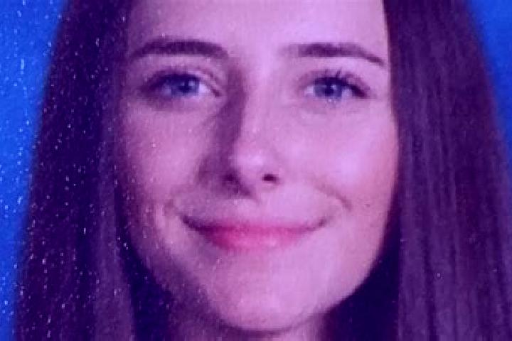 Sophia, 22 — Escort in Chalfant, United States