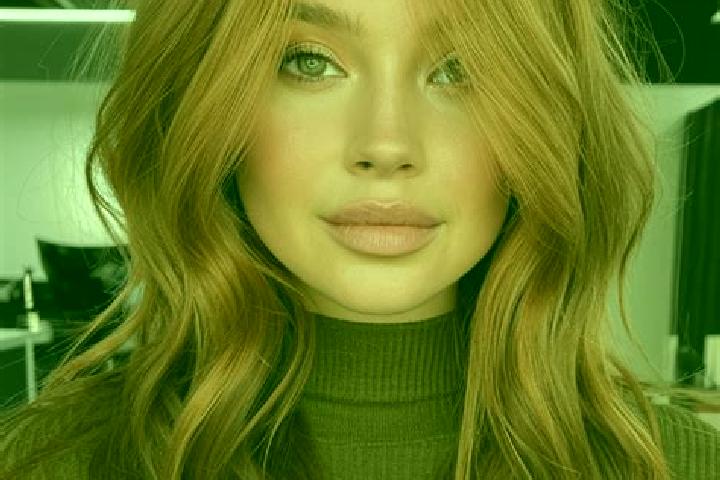 Sophia, 23, a auburn amber-eyed slavic companion based in Delice. Offering Striptease, Deep French Kissing, Girlfriend Experience. Available for incall and o...