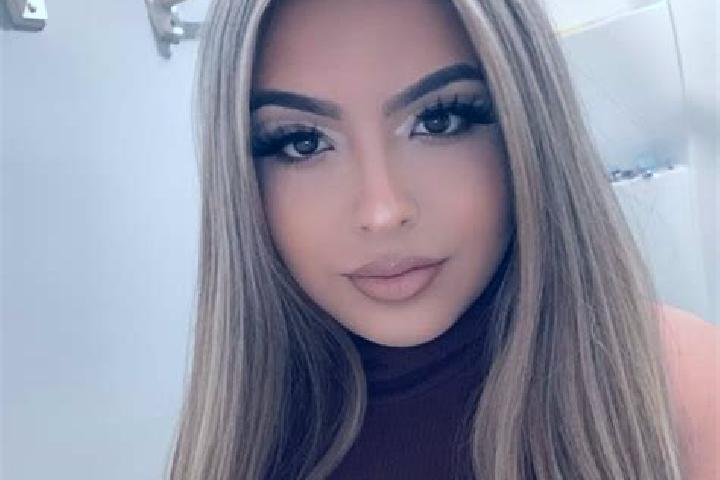 Sophia, 23, a blonde grey-eyed latina companion based in Ashurst. Offering Roleplay, 69, Fetish, BDSM, Couples. Available for incall and outcall, day and eve...