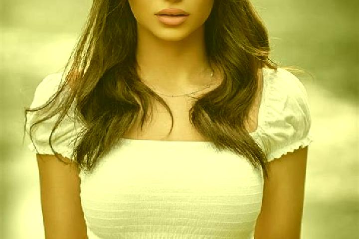 Sophia, 23, a brunette brown-eyed indian companion based in Wenwuba. Offering GFE, CIM, BDSM, Massage, Striptease. Available for incall and outcall, overnigh...