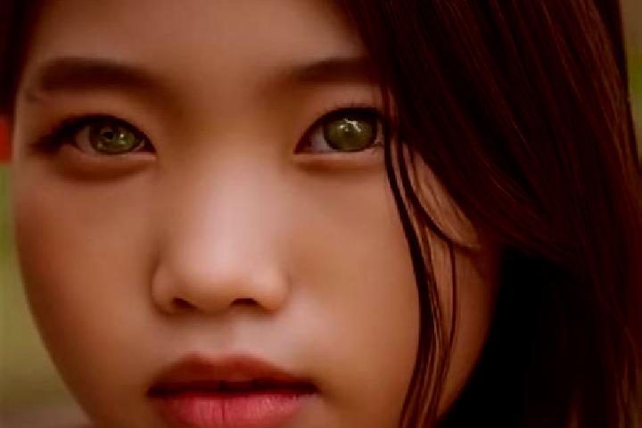 Sophia, 23, a red green-eyed asian companion based in Gaotang. Offering CIM, 69, Massage. Available for incall and outcall, overnight bookings available.