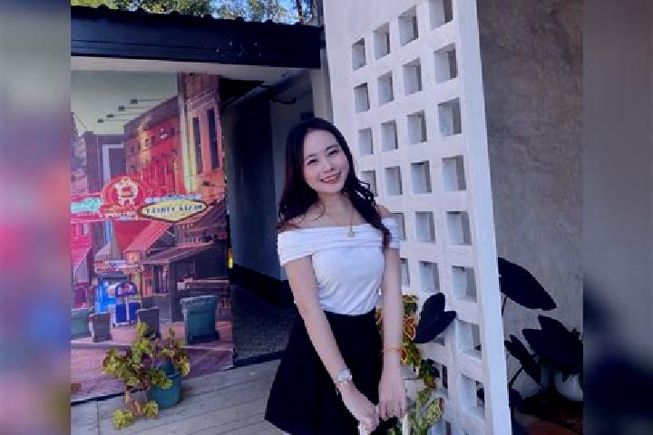 Sophia, 23 — Escort in Daling, China