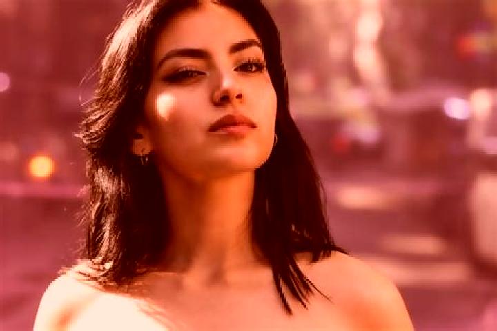 Sophia, 23 — Escort in Marian, Australia