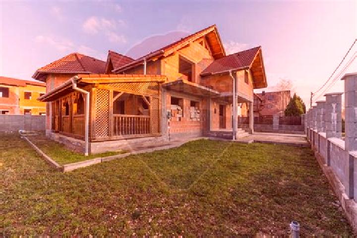 Sophia, 23 — Escort in Tudor Vladimirescu, Romania