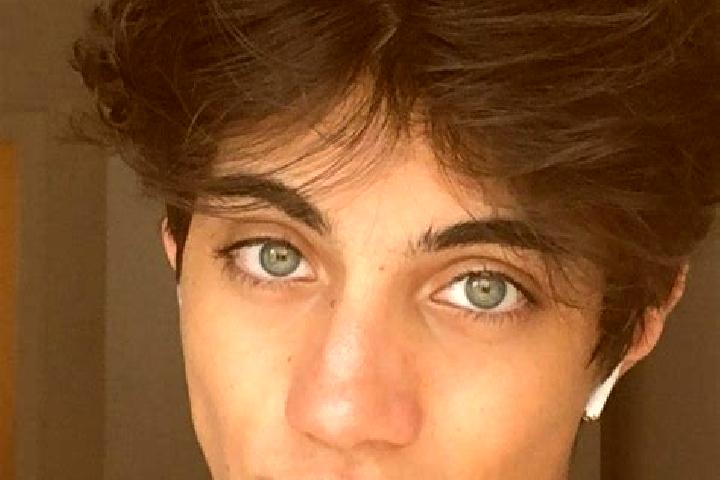 Sophia, 24, a chestnut dark-eyed caucasian companion based in Fontenailles. Offering Fetish, Dinner Date, Overnight. Available for incall and outcall, overni...