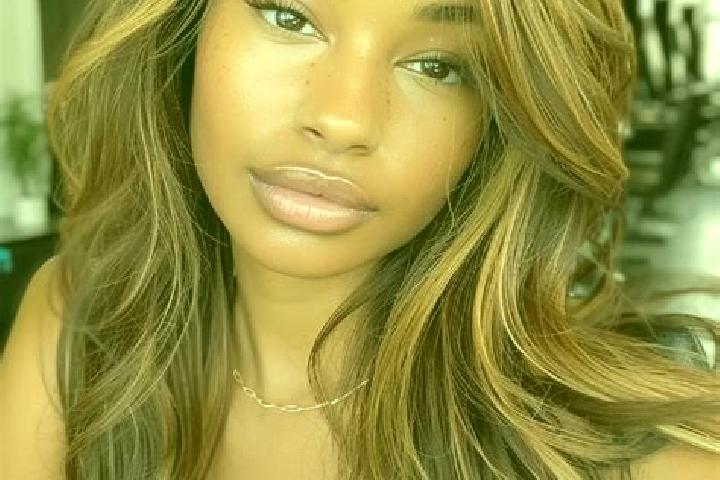 Sophia, 24, a dark blonde hazel-eyed caribbean companion based in Keosauqua. Offering Deep French Kissing, Couples, 69, Girlfriend Experience, Duos. Availabl...