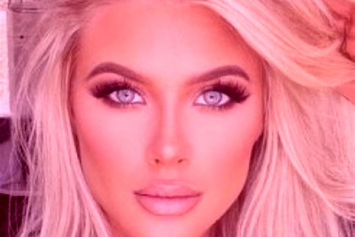 Sophia, 24, a platinum blonde blue-eyed mediterranean companion based in Sohagpur. Offering Massage, Dinner Date, Striptease, Overnight. Available for incall...