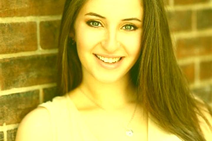 Sophia, 24 — Escort in Glencoe, United States