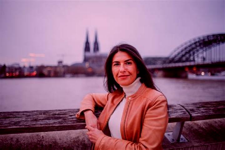 Sophia, 24 — Escort in Meerbeck, Germany