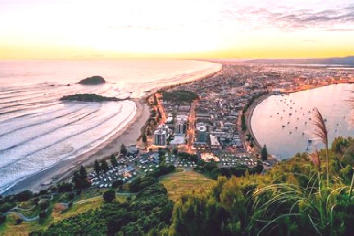 Sophia, 24 — Escort in Oropi, New Zealand