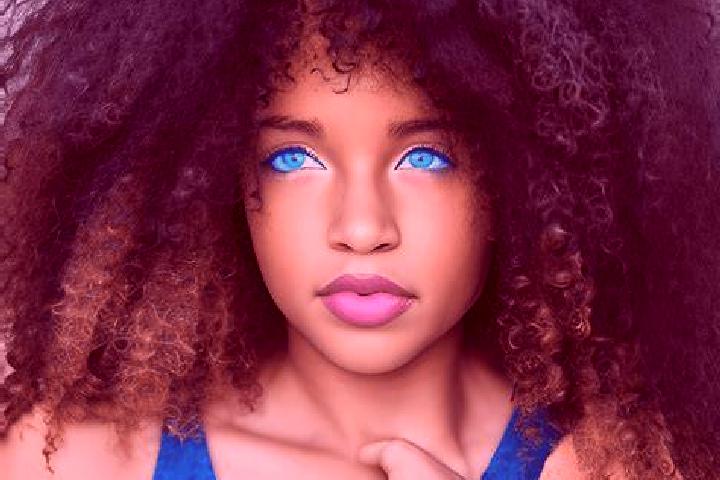 Sophia, 25, a black blue-eyed mixed companion based in Sinnamon Park. Offering Deep French Kissing, Travel Companion, Dinner Date. Available for incall and o...