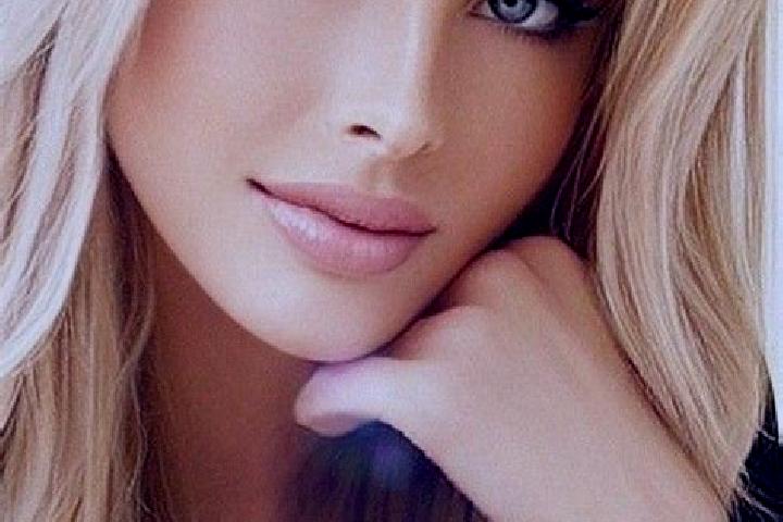 Sophia, 25, a blonde dark-eyed caucasian companion based in Krempdorf. Offering Girlfriend Experience, CIM, Tantra, Couples. Available for incall and outcall...