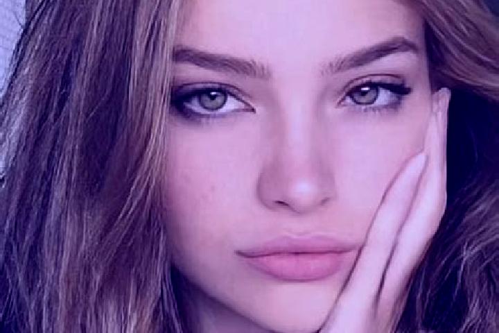 Sophia, 25, a blonde hazel-eyed mixed companion based in Sant Joan de les Abadesses. Offering Striptease, GFE, Couples. Available for incall and outcall, ove...
