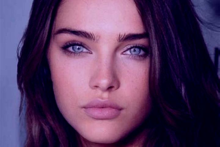 Sophia, 25, a brunette amber-eyed ebony companion based in Ganaoni. Offering Girlfriend Experience, Deep French Kissing, Massage, Duos. Available for incall ...