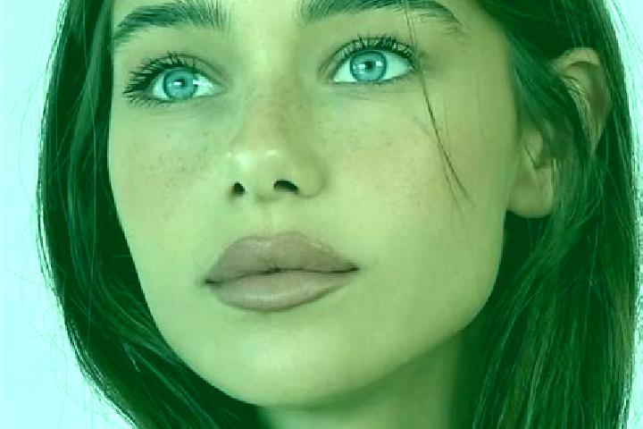 Sophia, 25, a brunette brown-eyed european companion based in Wangba. Offering Striptease, Deep French Kissing, Travel Companion. Available for incall and ou...