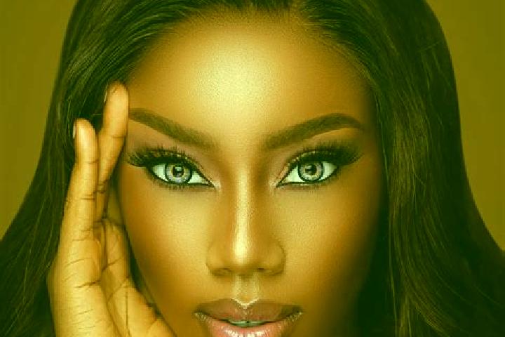 Sophia, 25, a chestnut blue-eyed ebony companion based in Nuofu. Offering Domination, Deep French Kissing, 69, GFE. Available for incall and outcall, overnig...