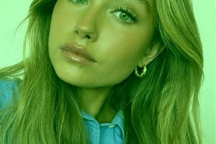 Sophia, 25, a dark blonde green-eyed indian companion based in Urunga. Offering Domination, GFE, Roleplay, Party Girl, Massage. Available for incall and outc...