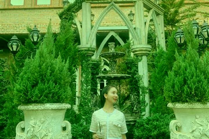 Sophia, 25 — Escort in Ban Phonsavang-Nua, Laos