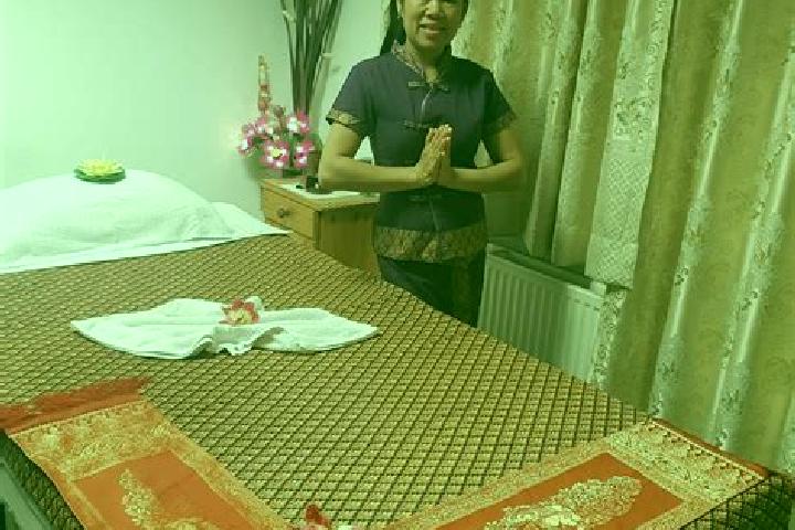 Sophia, 25 — Escort in Bang Bua Thong, Thailand