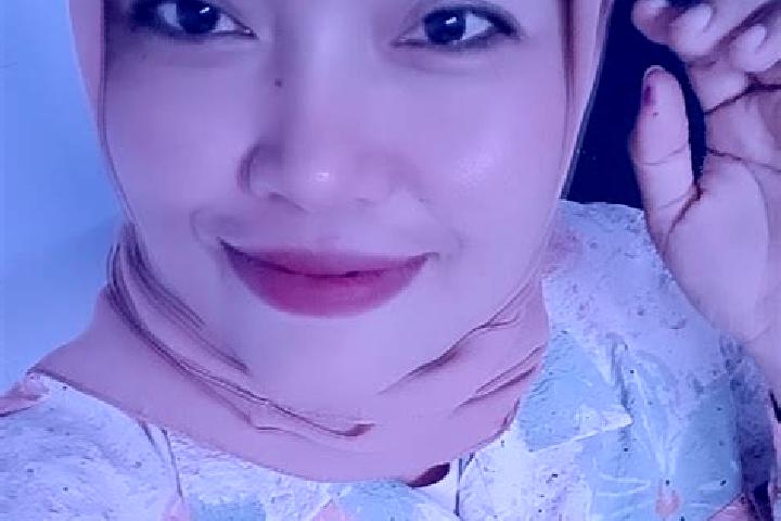 Sophia, 25 — Escort in Karangmangu, Indonesia