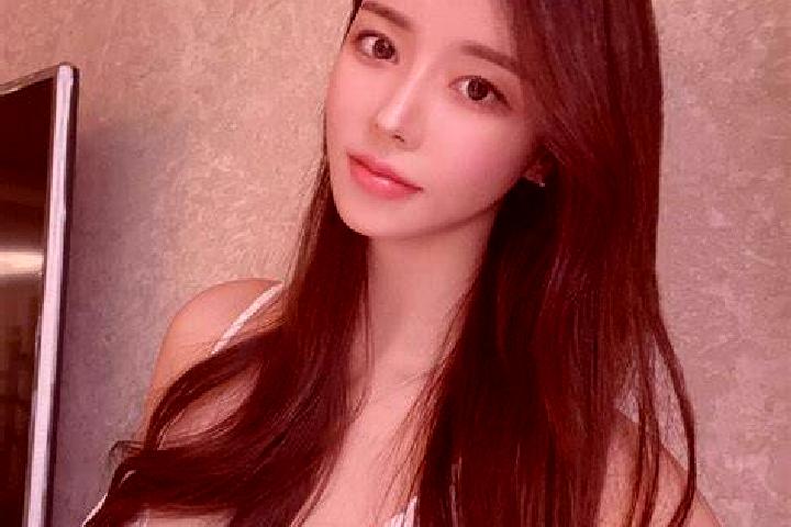 Sophia, 25 — Escort in Mizhuang, China