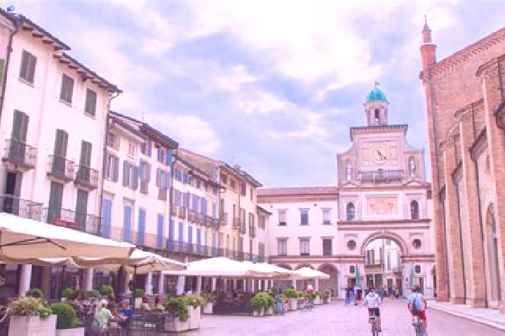 Sophia, 25 — Escort in Montodine, Italy